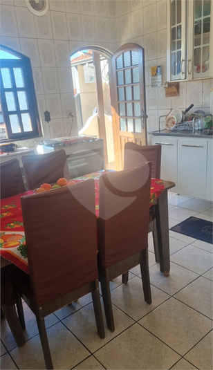 Foto REO1103549