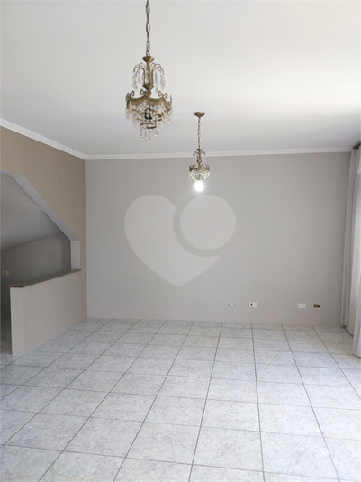 Foto REO1103555