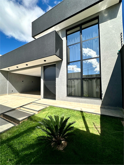 Foto REO1103572