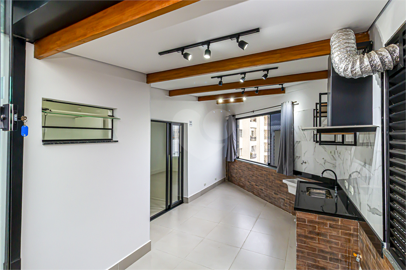 Foto REO1103574