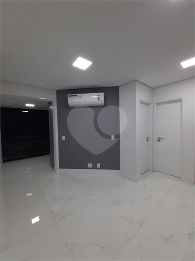 Foto REO1103574