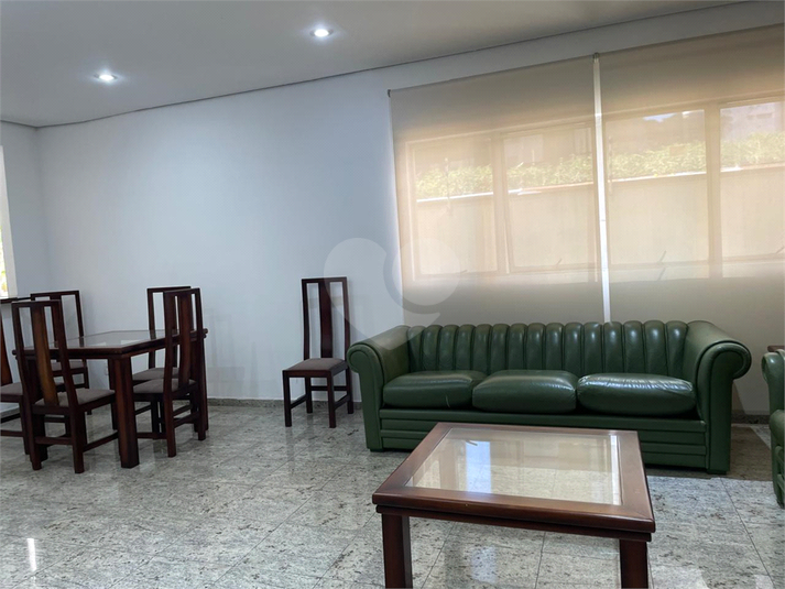 Foto REO1103621