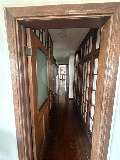 Foto REO1103623