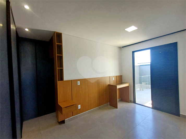 Foto REO1103641