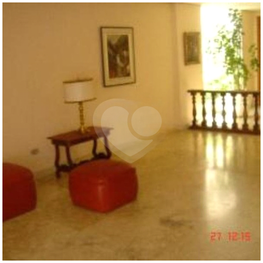 Foto REO1103644