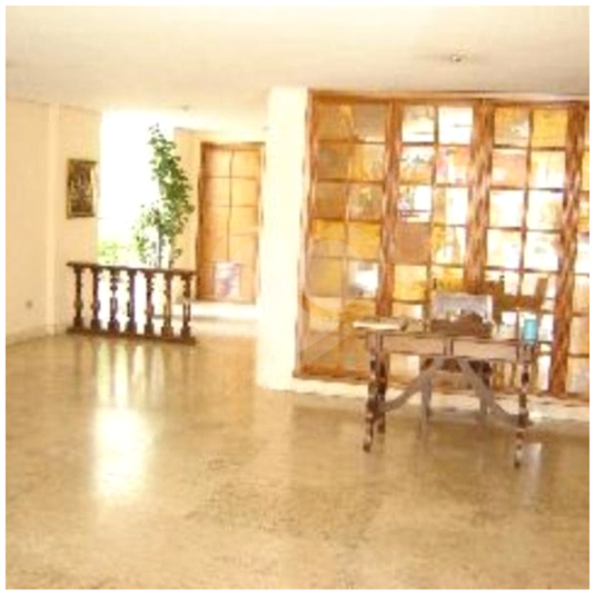 Foto REO1103644