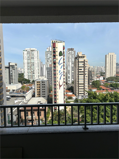 Foto REO1103649