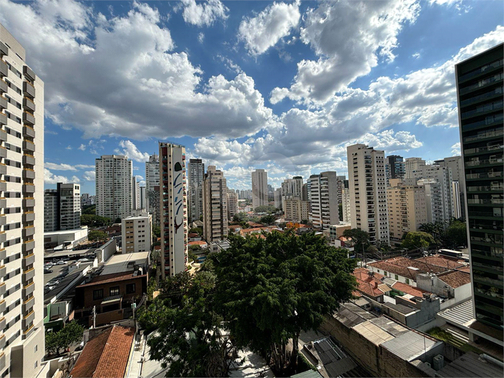 Foto REO1103649