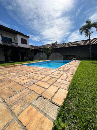 Foto REO1103698