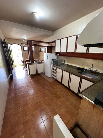 Foto REO1103698