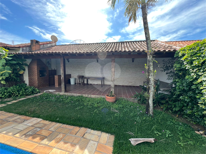 Foto REO1103698