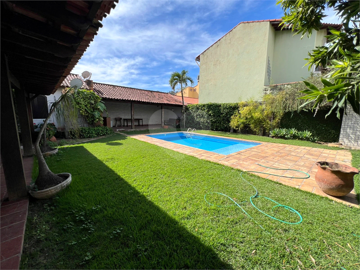 Foto REO1103698