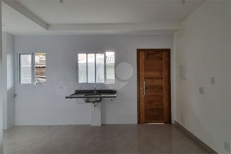 Foto REO1103710