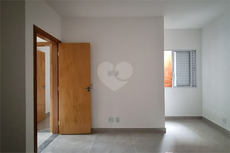 Foto REO1103710