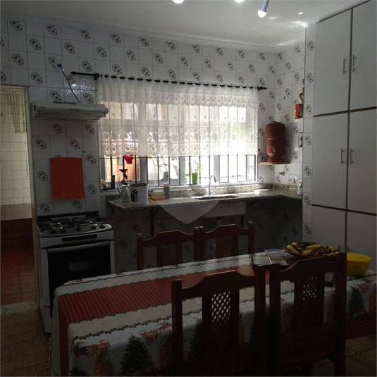 Foto REO1103716
