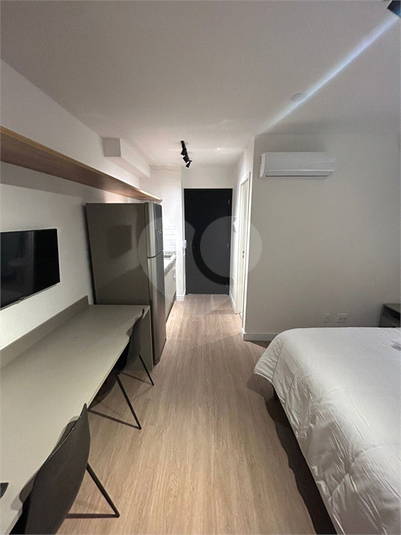 Foto REO1103717