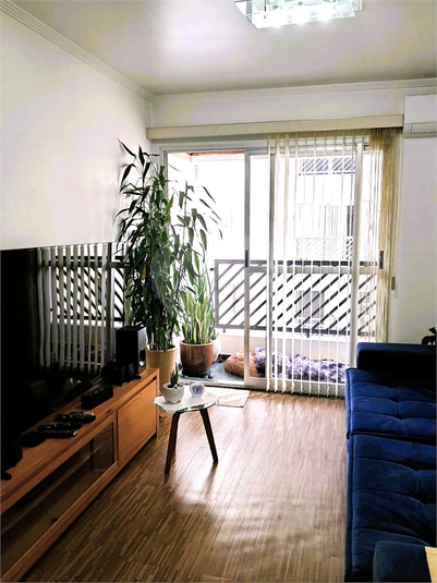 Foto REO1103723