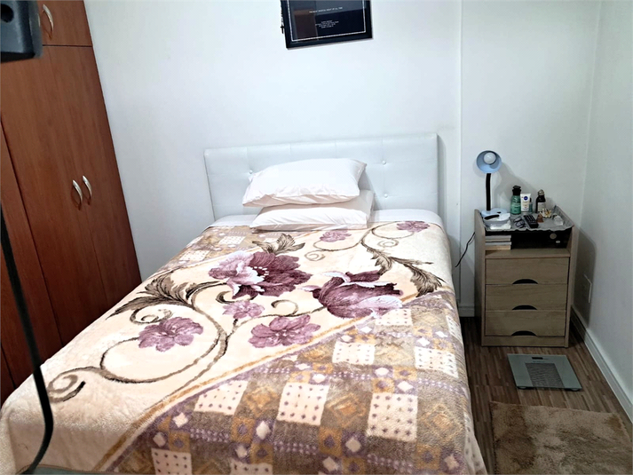 Foto REO1103723