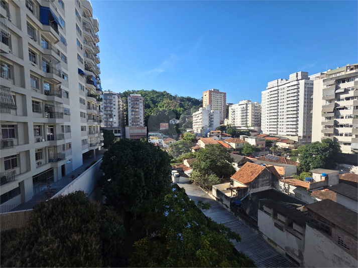 Foto REO1103726