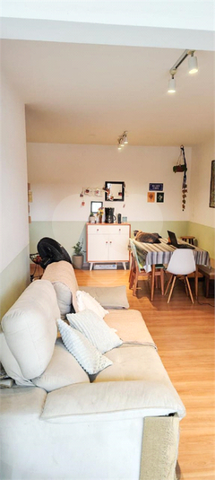 Foto REO1103741