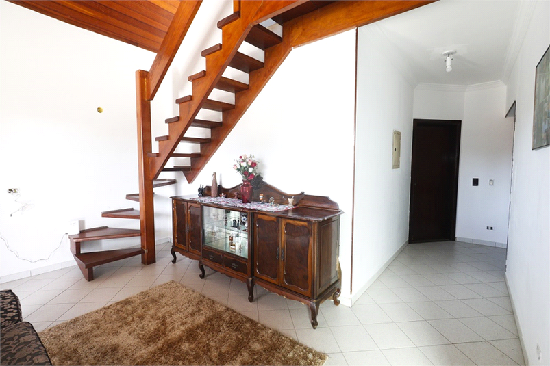 Foto REO1103744