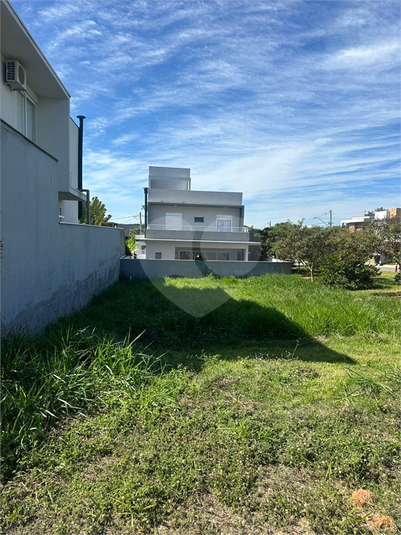 Foto REO1103746