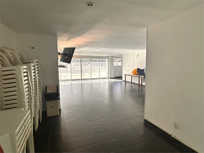 Foto REO1103750
