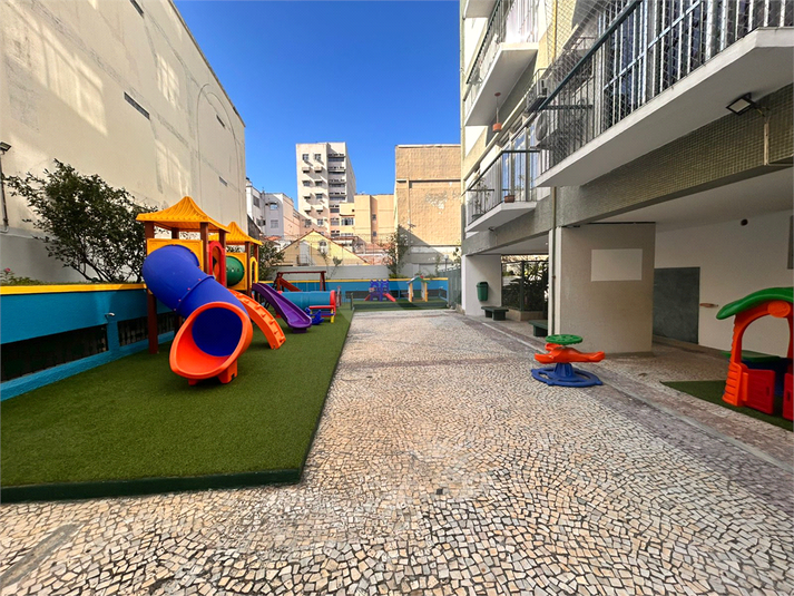 Foto REO1103750