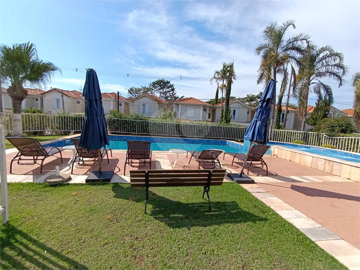 Foto REO1103754