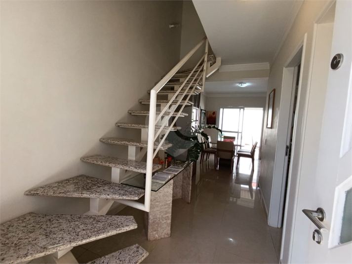 Foto REO1103754