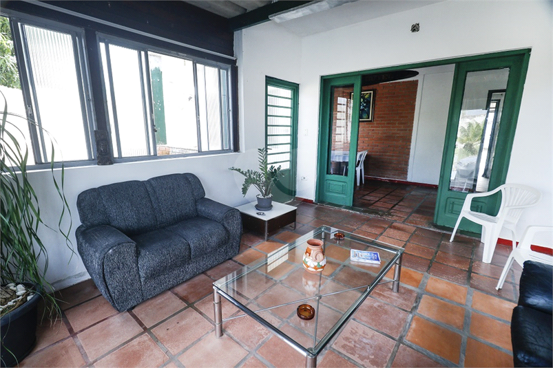 Foto REO1103757