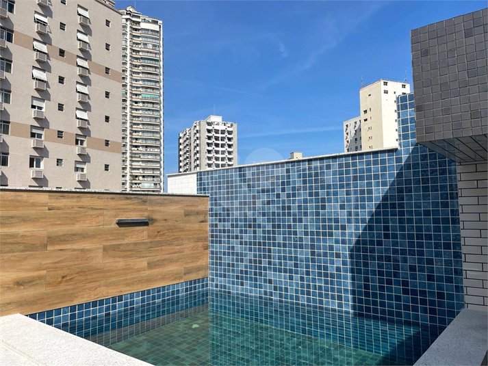 Foto REO1103767