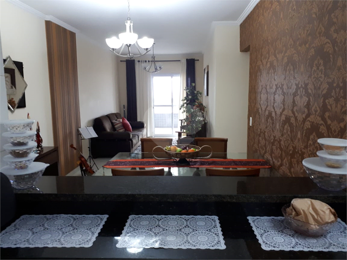 Foto REO1103768