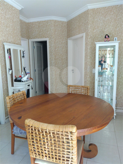Foto REO1103772