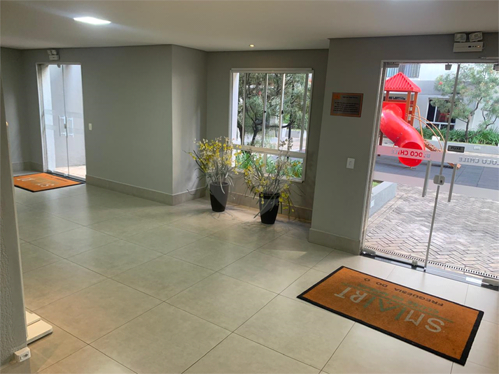 Foto REO1103786