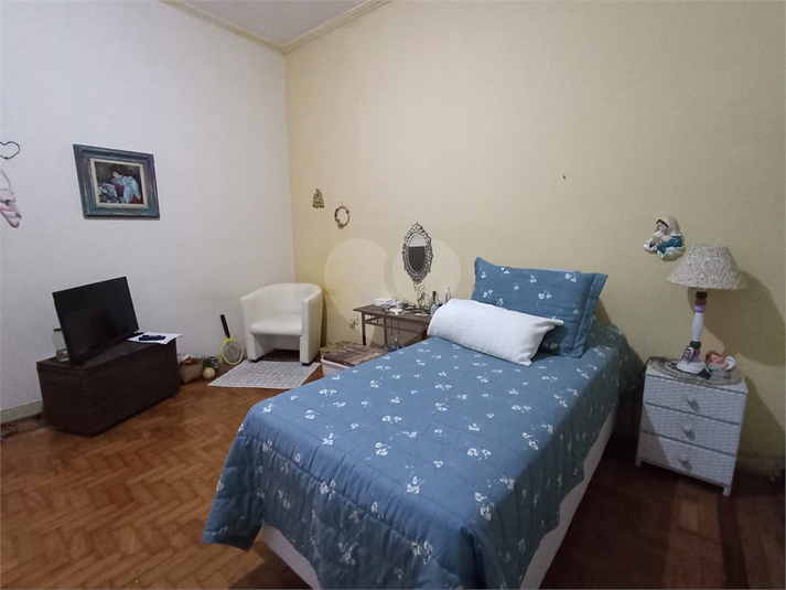 Foto REO1103787
