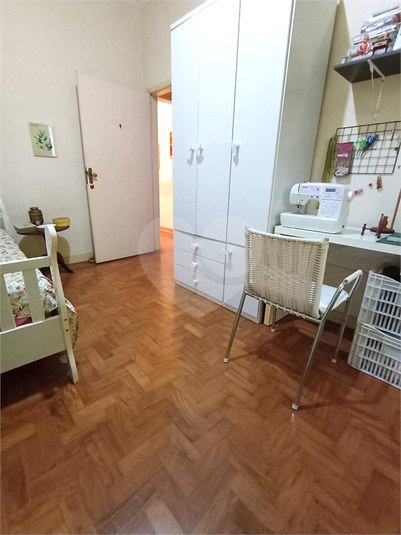 Foto REO1103787