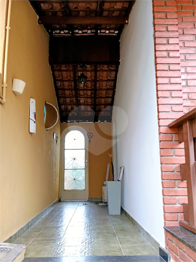 Foto REO1103798