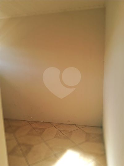 Foto REO1103803