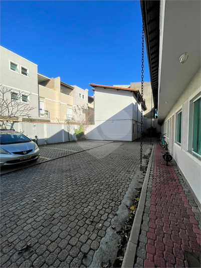 Foto REO1103806
