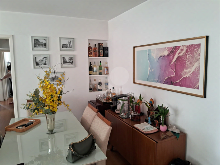 Foto REO1103816