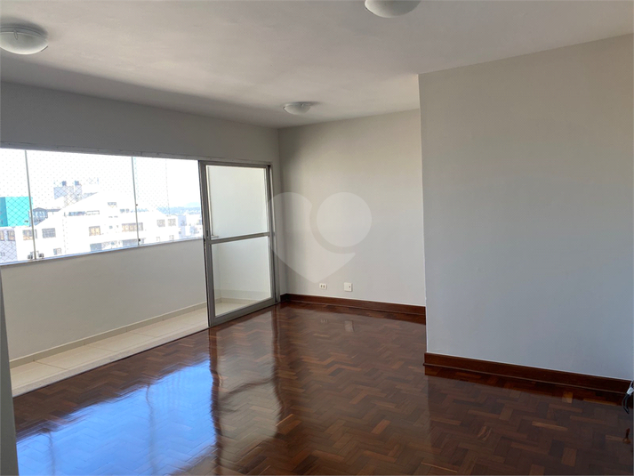 Foto REO1103820