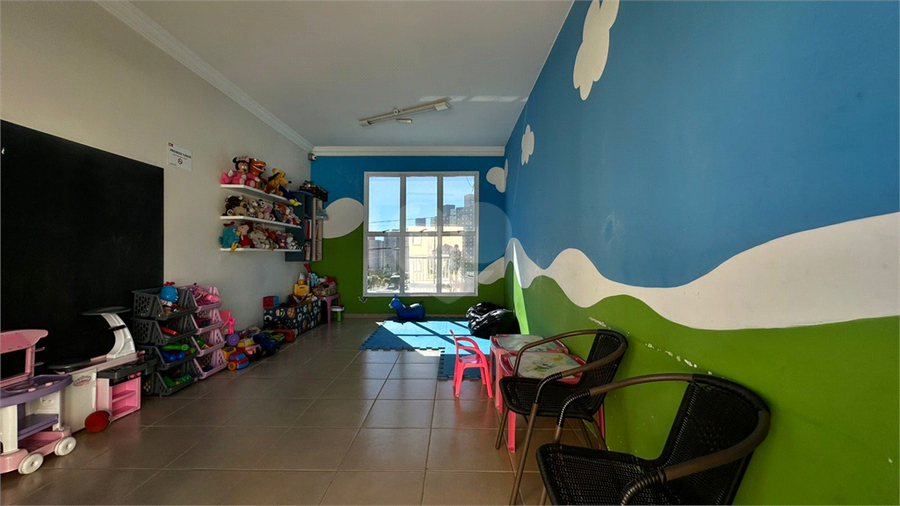 Foto REO1103821