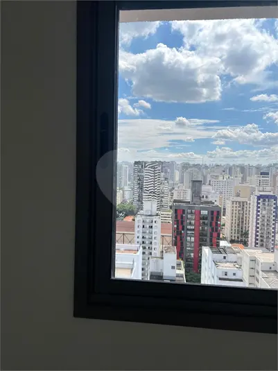 Foto REO1103823