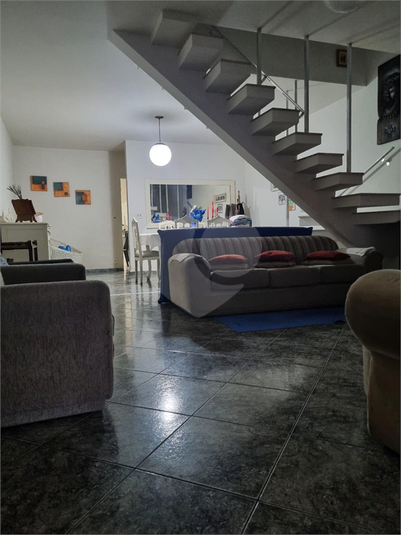 Foto REO1103826