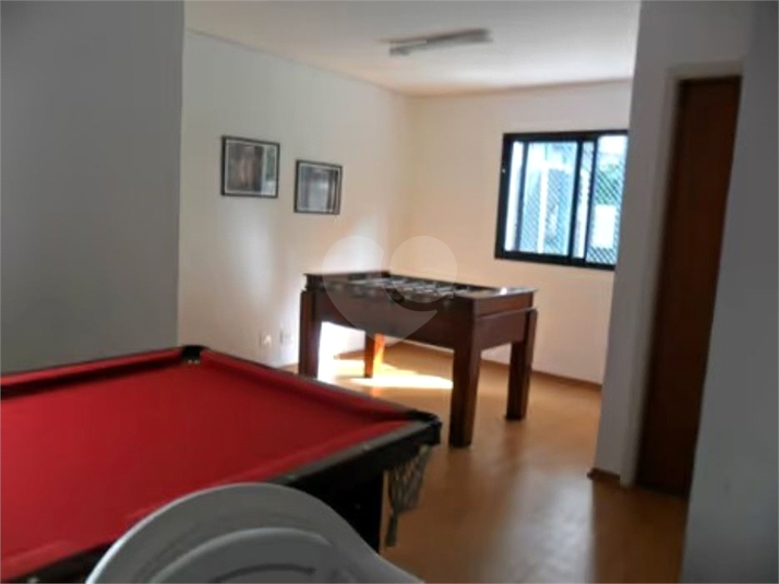 Foto REO1103831