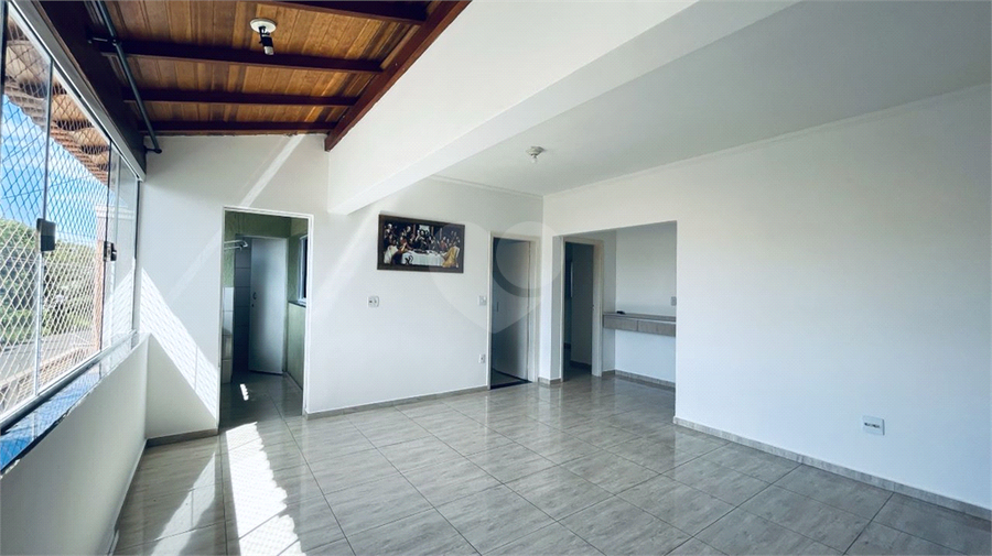 Foto REO1103843