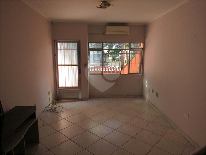 Foto REO1103844