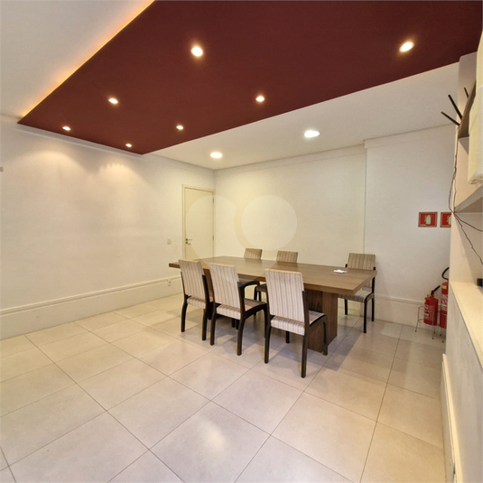 Foto REO1103851