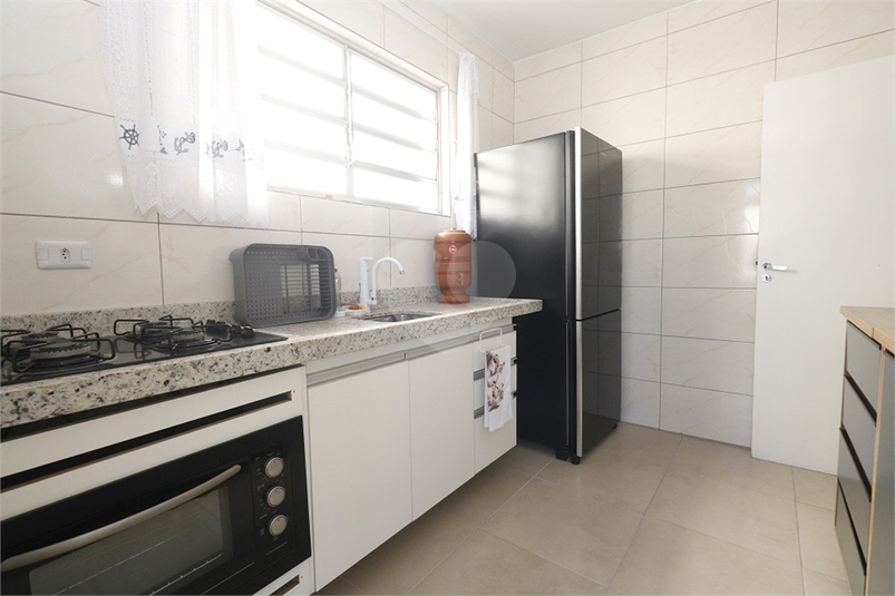 Foto REO1103852